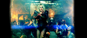 Britney Spears GIF. Dansen Artiesten Britney spears Gifs Opgewonden Jumping Blond Het zingen Tweesprong Slaapkamer 