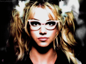 Britney Spears GIF. Artiesten Britney spears Gifs Snl Tieten 