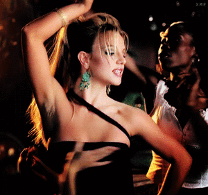 Britney Spears GIF. Artiesten Britney spears School Gifs Verveeld Vervelend Baby one more time 