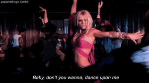 Britney Spears GIF. Bang Artiesten Britney spears Gifs Nerveus Beschaamd Blond Grappig gezicht Xfactor 