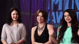 Britney Spears GIF. Circus Artiesten Britney spears Gifs Vevo Volkeren choice awards 