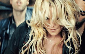 Britney Spears GIF. Applaus Artiesten Britney spears Rood Gifs Opgewonden Gelukkig Glimlachen Klappen Opwindend 