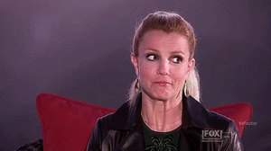 Britney Spears GIF. Artiesten Britney spears Gifs Muziekvideo Oops i did it again 