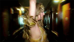 Britney Spears GIF. Artiesten Britney spears Gifs 1999 Lachend Glimlachen Fotoshoot 