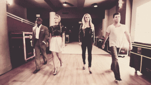Britney Spears GIF. Artiesten Britney spears Gifs Glimlachen Heks 
