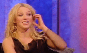 Britney Spears GIF. Artiesten Britney spears Gifs Hair flip 
