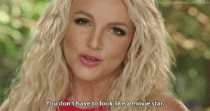 Britney Spears GIF. Bang Artiesten Britney spears Gifs Nerveus Beschaamd Blond Grappig gezicht Xfactor 