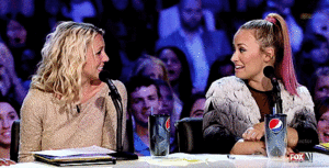 Britney Spears GIF. Artiesten Britney spears Gifs Hair flip 