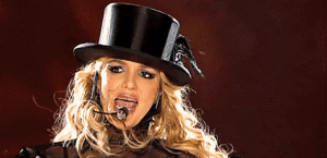 Britney Spears GIF. Artiesten Beyonce Britney spears Christina aguilera Lady gaga Madonna Gifs Mash up Gemene meiden 
