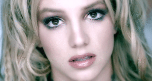 Britney Spears GIF. Artiesten Britney spears Gifs Hair flip 