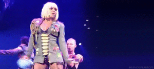 Britney Spears GIF. Bang Artiesten Britney spears Gifs Nerveus Beschaamd Blond Grappig gezicht Xfactor 