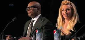 Britney Spears GIF. Televisie Artiesten Britney spears Gifs Niet onder de indruk Niet geamuseerd Boeiend Xfactor 