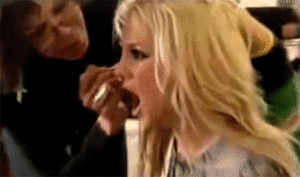 Britney Spears GIF. Artiesten Britney spears Lol Gifs Lachend Lach 