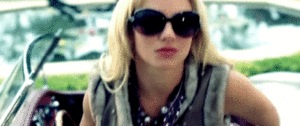 Britney Spears GIF. Artiesten Britney spears Gifs Glimlachen Het eten Mickey mouse club 
