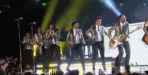 Bruno Mars GIF. Artiesten Bruno mars Bruno Gifs 
