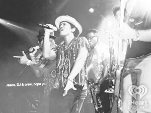 Bruno Mars GIF. Artiesten Bruno mars Gifs Brunogif 