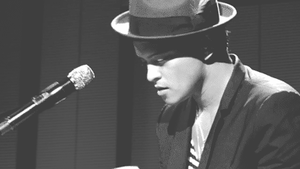 Bruno Mars GIF. Dansen Artiesten Bruno mars Gifs 
