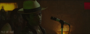 Bruno Mars GIF. Artiesten Bruno mars Gifs Het luie lied De hooligans 
