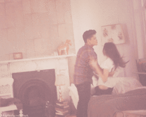 Bruno Mars GIF. Artiesten Bruno mars Gifs Hooligans 