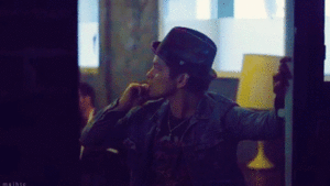 Bruno Mars GIF. Artiesten Bruno mars Gifs 