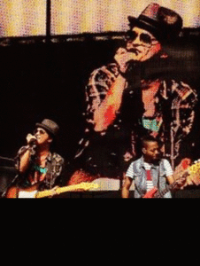 Bruno Mars GIF. Artiesten Bruno mars Bruno Gifs 