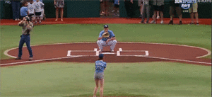 Carly Rae Jepsen GIF. Artiesten Gifs Carly rae jepsen Carly doodt jepsen De echte gay icoon 
