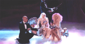 Christina Aguilera GIF. Artiesten Christina aguilera Gifs Jouw lichaam Peaheart 
