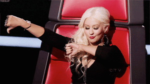 Christina Aguilera GIF. Artiesten Christina aguilera Gifs Boe Thumbs down Afkeer 