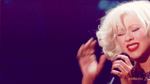 Christina Aguilera GIF. Artiesten Christina aguilera Gifs Waarom zo perfeeeect 