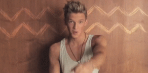 Cody Simpson GIF. Artiesten Gifs Cody simpson Mooie bruine ogen 