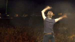 David Bowie GIF. Beroemdheden Artiesten Gifs David bowie Fotoset Muziekvideo Mick jagger Dansen in de straat 