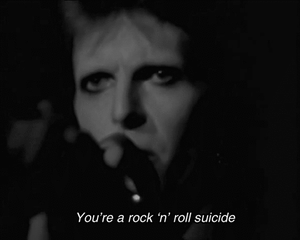 David Bowie GIF. Beroemdheden Artiesten Film Gifs David bowie &amp;#39;70 De man die naar de aarde viel Thomas newton 