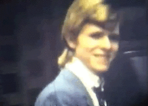 David Bowie GIF. Artiesten Gifs David bowie Ziggy stardust 