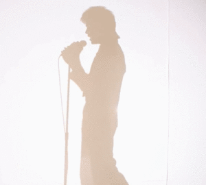 David Bowie GIF. Beroemdheden Artiesten Film Gifs David bowie &amp;#39;70 De man die naar de aarde viel Thomas newton 