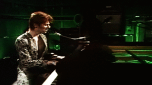David Bowie GIF. Muziek Artiesten Gifs David bowie Hard feesten 