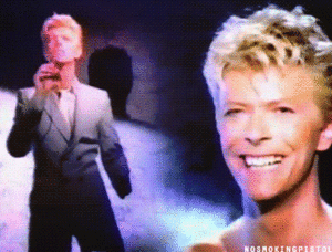 David Bowie GIF. Beroemdheden Artiesten Gifs David bowie De man die naar de aarde viel Thomas newton 