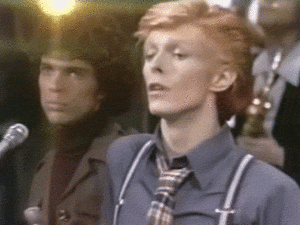 David Bowie GIF. Artiesten Zonnebril Gifs David bowie 90s 