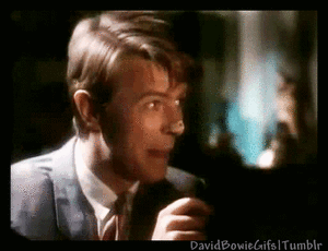 David Bowie GIF. Artiesten Mode Gifs David bowie 