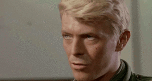 David Bowie GIF. Artiesten Gifs David bowie Muziekvideo Blue jean 