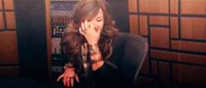 Selena Gomez GIF. Artiesten Sonny with a chance Demi lovato Miley cyrus Selena gomez Gifs Swag 