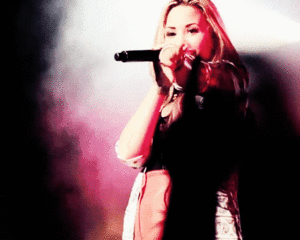 Britney Spears GIF. Artiesten Britney spears Demi lovato Tv Britney Gifs Glimlach De x factor Xfactor X facto 