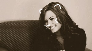 Britney Spears GIF. Artiesten Britney spears Demi lovato Tv Britney Gifs Glimlach De x factor Xfactor X facto 