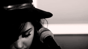 Britney Spears GIF. Televisie Artiesten Britney spears Demi lovato Lol Britney Gifs  De x factor X factor Simon cowell 