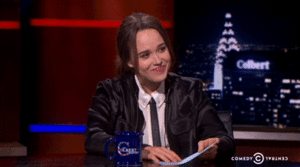 Ellen Page GIF. Gifs Filmsterren Ellen page Crackship Josh hutcherson Pagson 