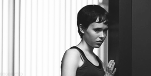 Ellen Page GIF. Gifs Filmsterren Ellen page Drew barrymore Whip it Meer shawkat Landon pigg 