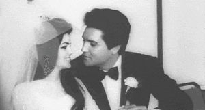 Elvis Presley GIF. Artiesten Bruiloft Kus Gifs Elvis presley Priscilla presley 