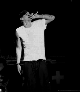 Eminem GIF. Muziek Artiesten Hip hop Melk Eminem Gifs Rap Slim shady Dorstig 