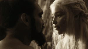 Game Of Thrones GIF. Televisie Games Game of thrones Gifs Daenerys targaryen Emilia clarke 
