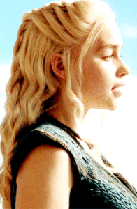 Game Of Thrones GIF. Games Game of thrones Tv Gifs Maisie williams Sean bean 