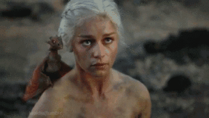 Game Of Thrones GIF. Games Game of thrones Gifs Bedreigen Daenerys targaryen 